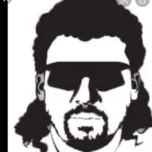 Meet your Posher, Chloe